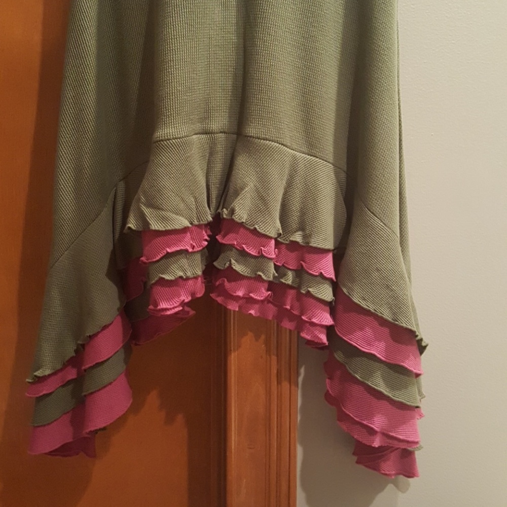 Dress - Picture 4 of 5